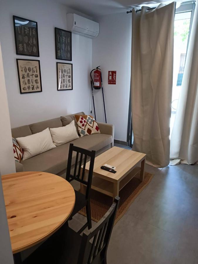 Complejo Pinta18 At1, At2 Y At3 Apartment Seville Exterior photo