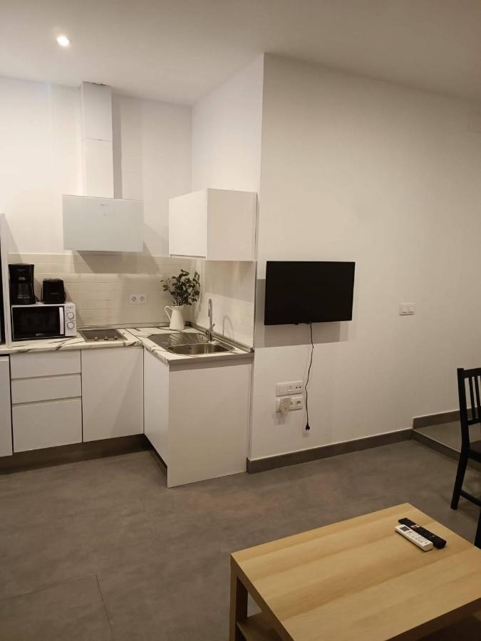 Complejo Pinta18 At1, At2 Y At3 Apartment Seville Exterior photo
